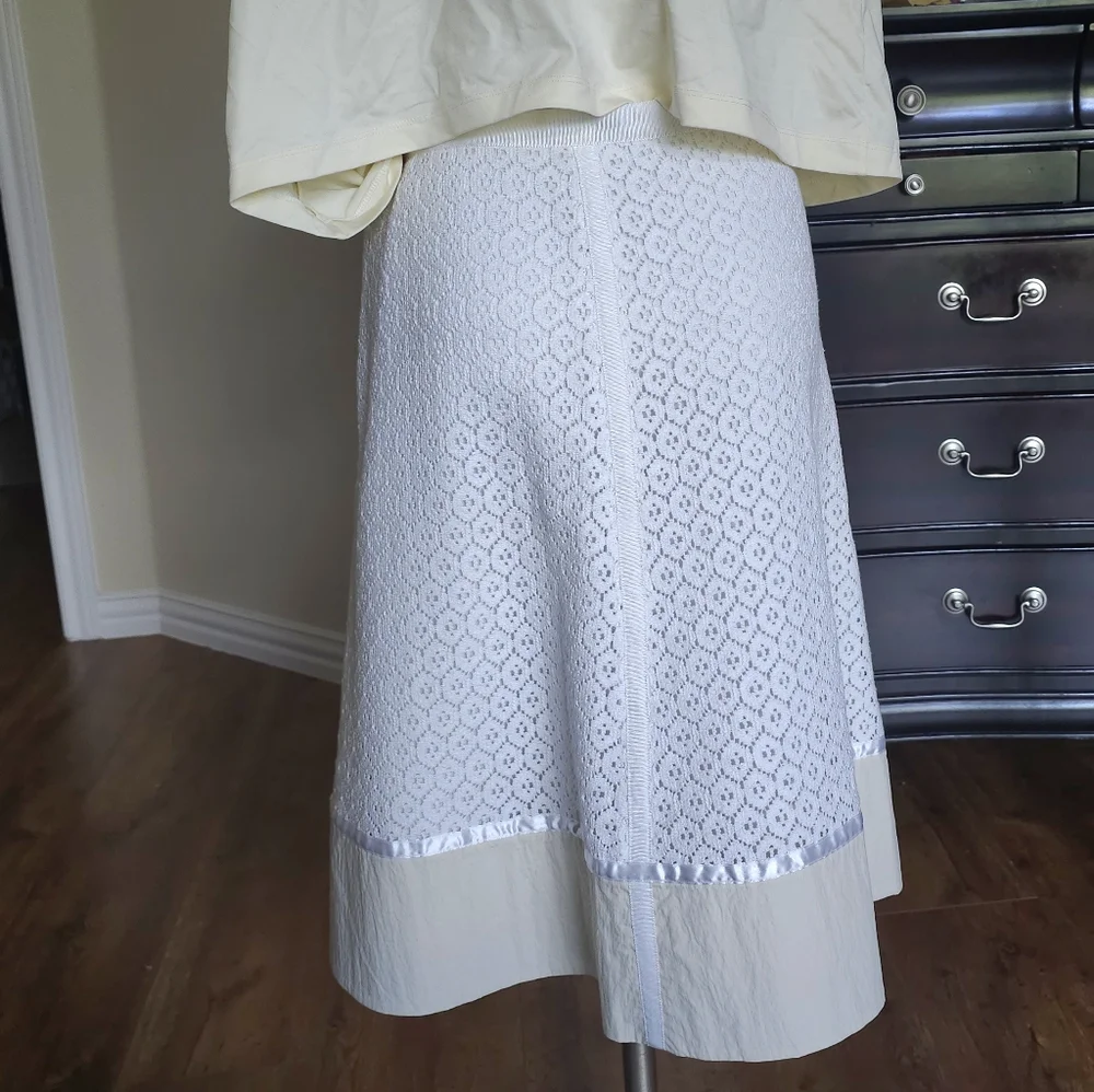 Magaschoni White A-Line Lace Skirt